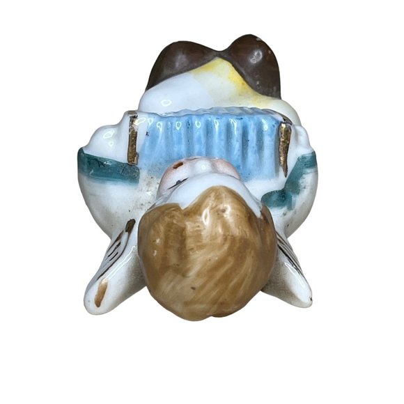 Made in Occupied Japan Vintage Porcelain Cherub with Accordion - Picture 4 of 7